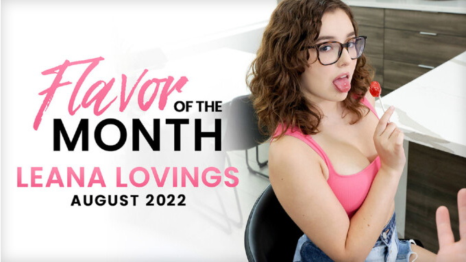 Leana Lovings ist NubilesPorns 'Geschmack des Monats' im August