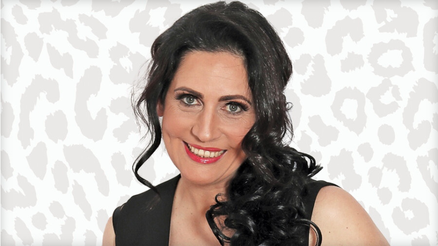 Profil: Claudia Sousa