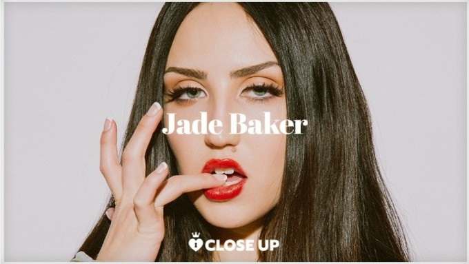 Jade Baker wird persönlich mit der 'MV Close Up'-Interviewreihe