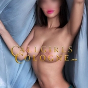 Kinky Escort Koln Cosma2